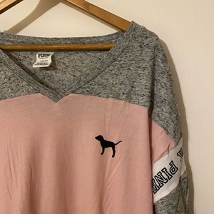 V neck Victoria’s Secret pink tee.
